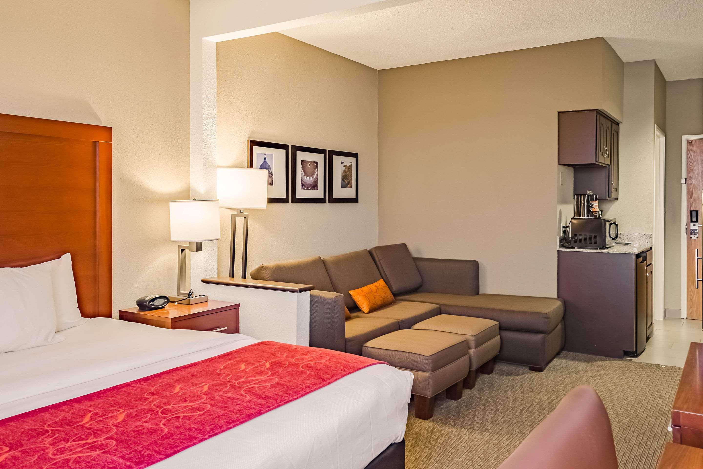 Comfort Suites Hattiesburg Extérieur photo