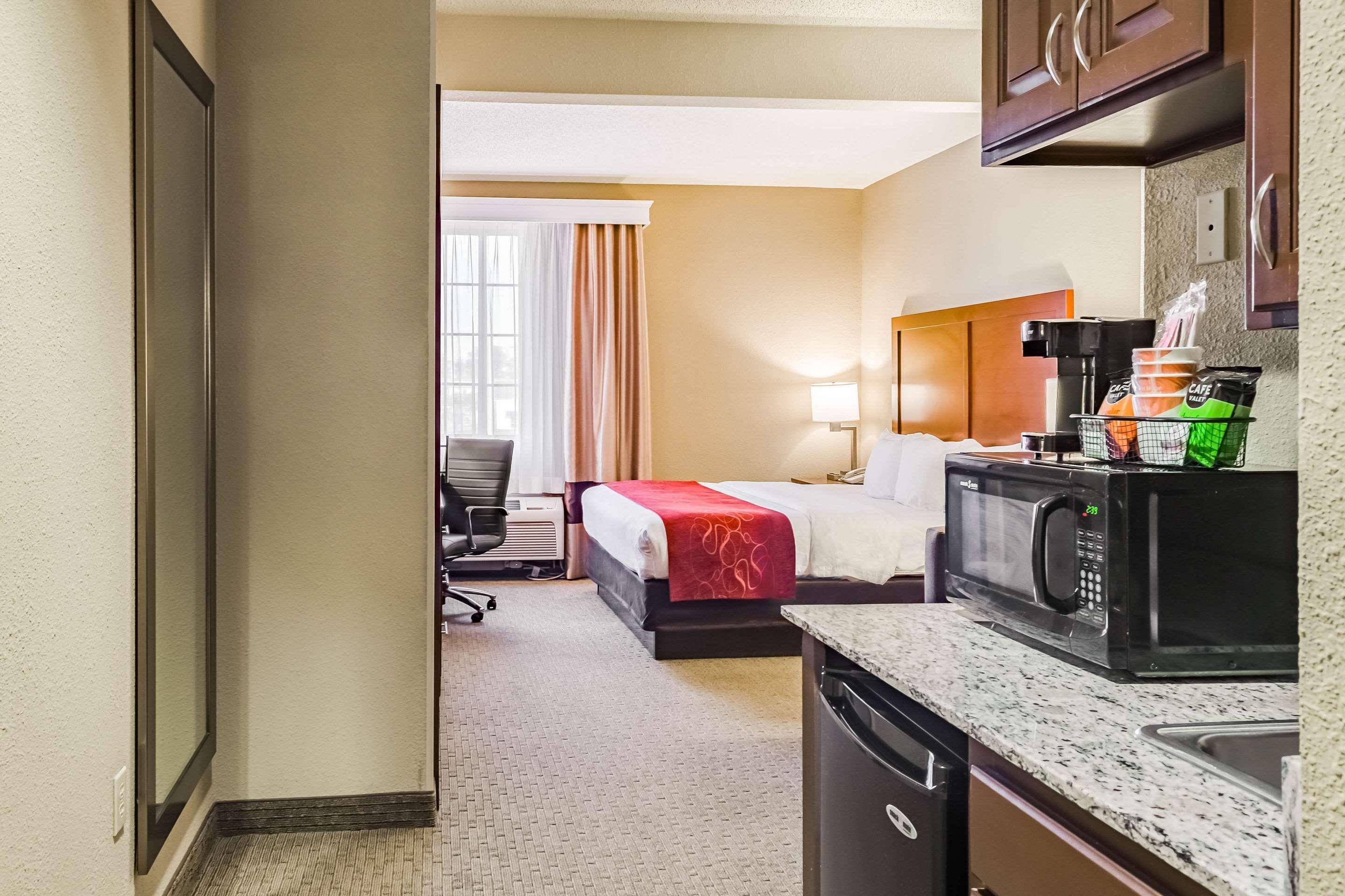 Comfort Suites Hattiesburg Extérieur photo