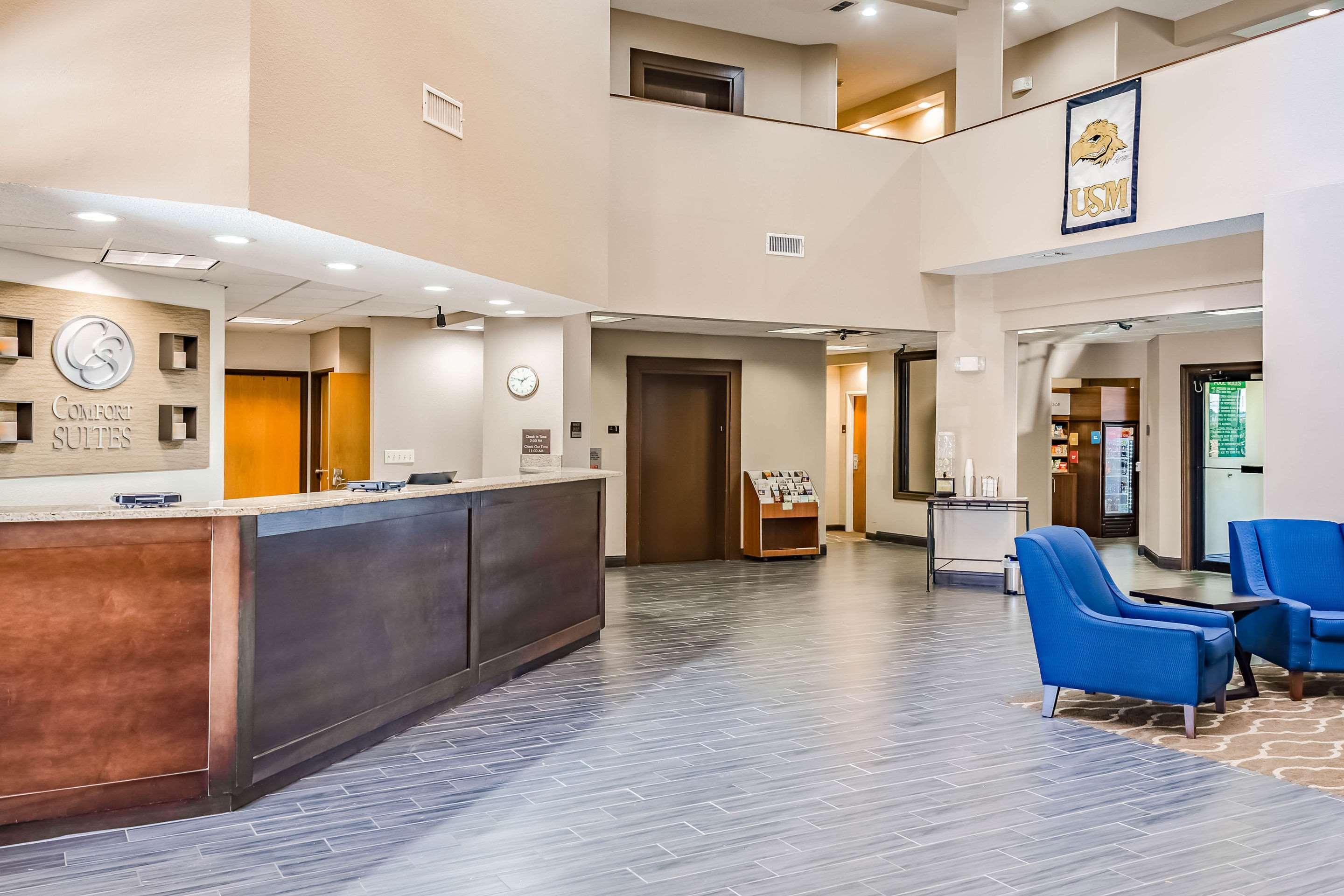 Comfort Suites Hattiesburg Extérieur photo