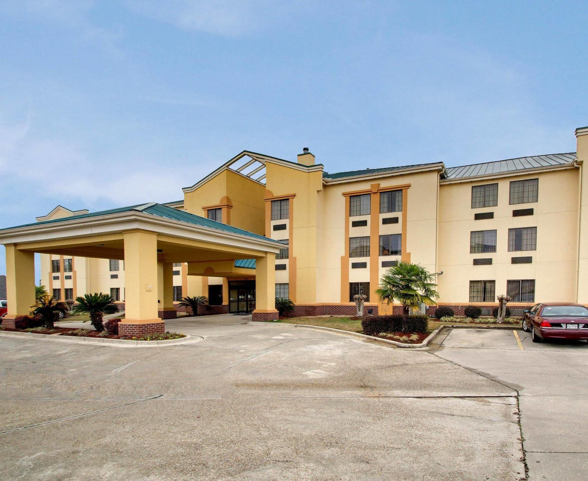 Comfort Suites Hattiesburg Extérieur photo